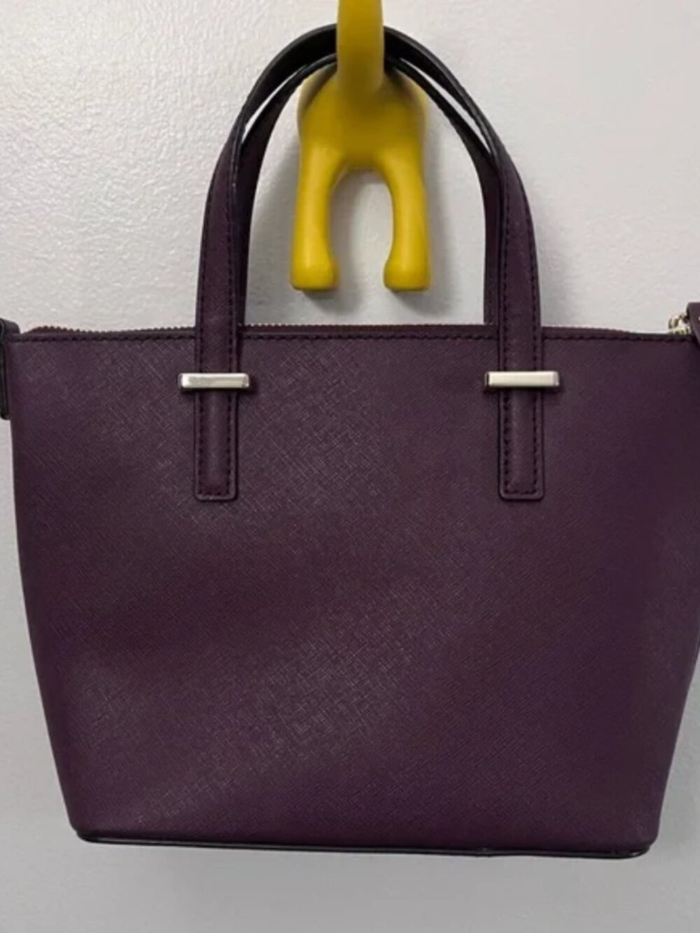 Kate Spade Burgundy Crossbody Tote with Gold Hardware Excellent Condition - Picture 5 of 16